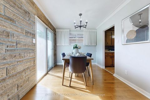 Photo 8 at 14 Dalehurst Avenue, Morningside, Toronto