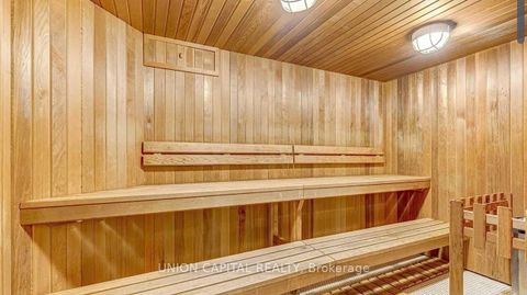 Photo 23 at 222 - 270 Wellington Street W, Waterfront Communities C1, Toronto