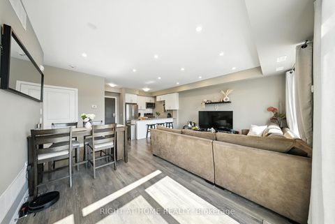 Photo 12 at 311 - 2370 Khalsa Gate, WM Westmount, Oakville