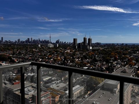 Photo 15 at 2505 - 1410 Dupont Street, Junction, Toronto Photo 15 at 2505 - 1410 Dupont Street, Junction, Toronto