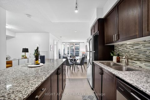 Photo 13 at 726 - 36 Via Bagnato Street, Glen Park, Toronto