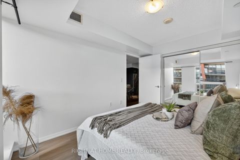 Photo 18 at 726 - 36 Via Bagnato Street, Glen Park, Toronto