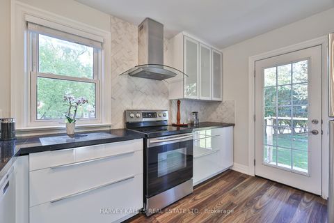 Photo 13 at 72 Craigmore Crescent, Willowdale East, Toronto