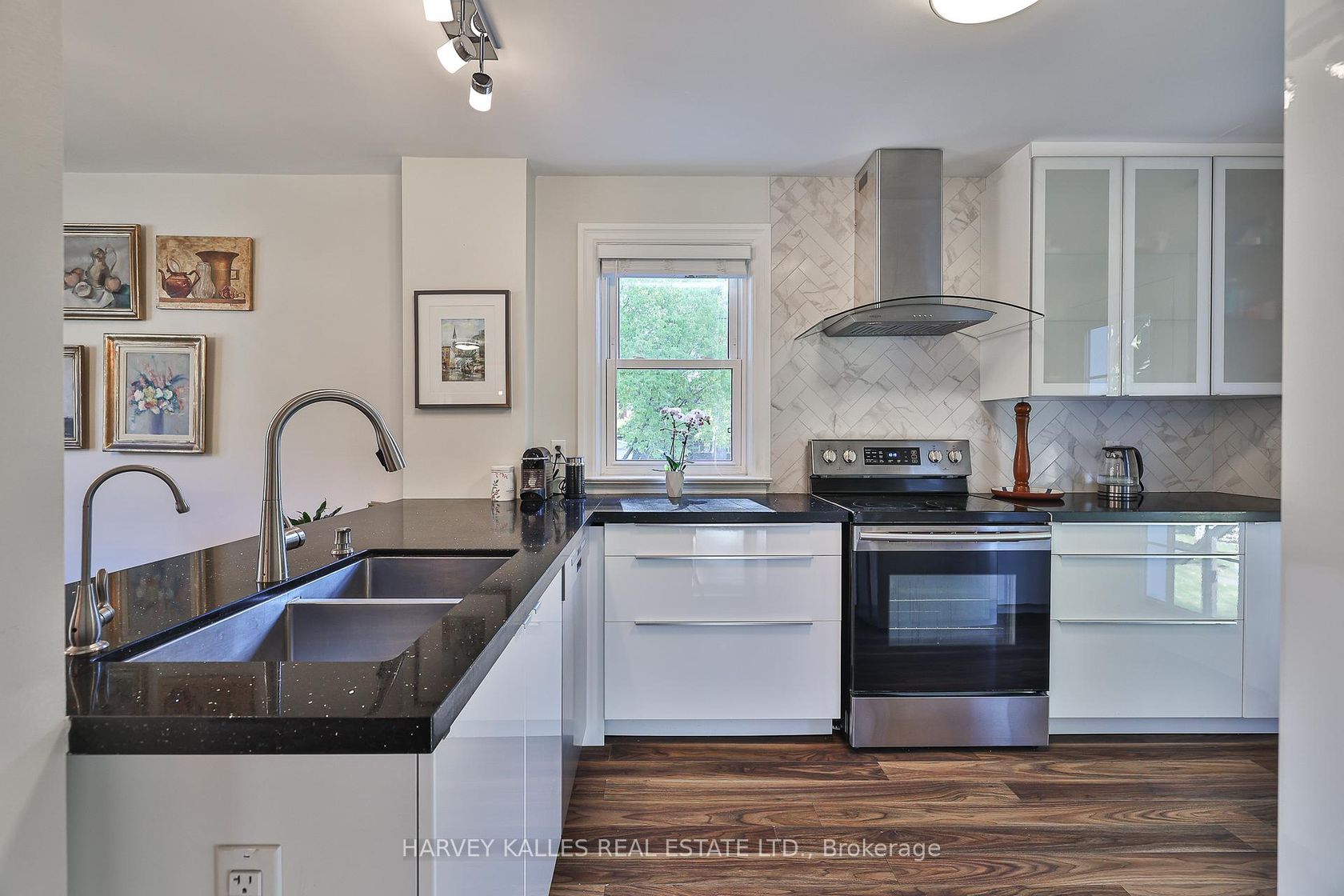 Photo 10 at 72 Craigmore Crescent, Willowdale East, Toronto Photo 10 at 72 Craigmore Crescent, Willowdale East, Toronto