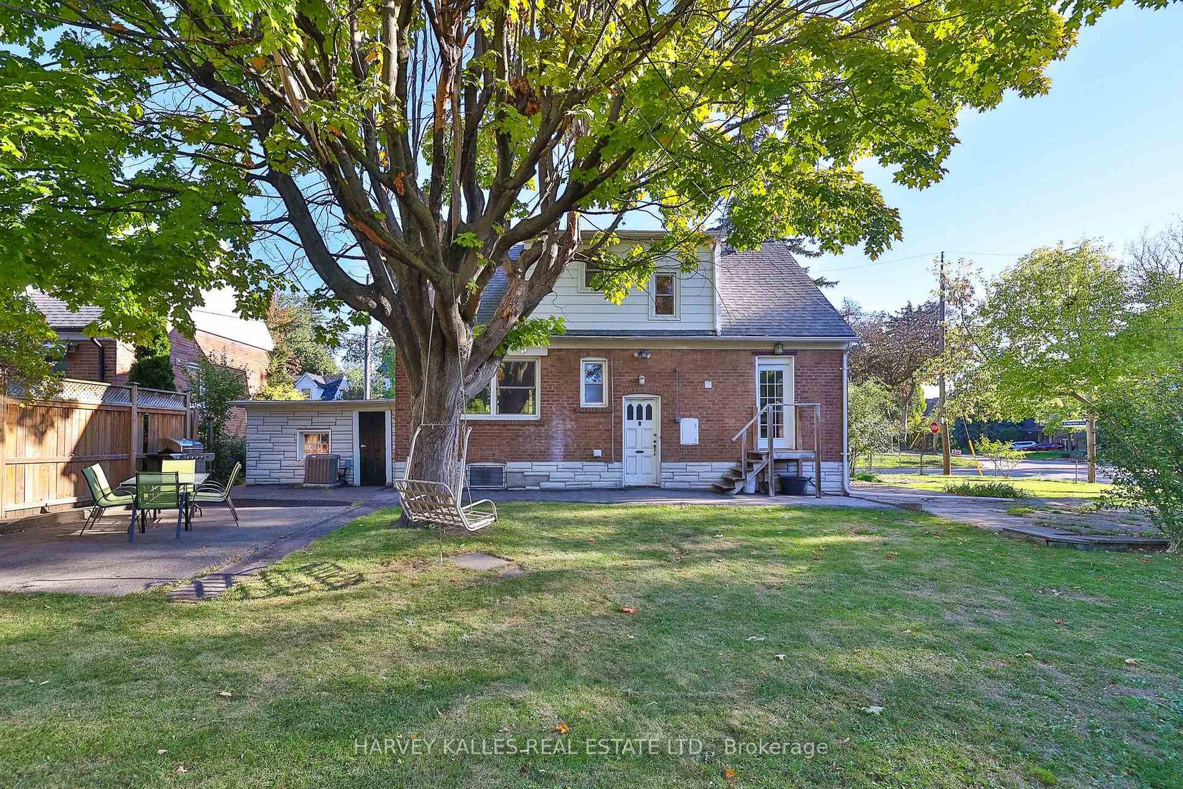 Photo 37 at 72 Craigmore Crescent, Willowdale East, Toronto Photo 37 at 72 Craigmore Crescent, Willowdale East, Toronto