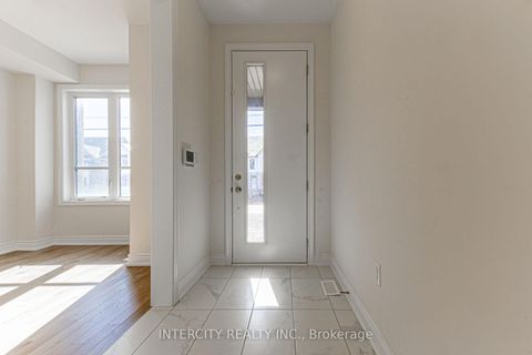 Photo 1 at 3273 Sixth Line, GO Glenorchy, Oakville