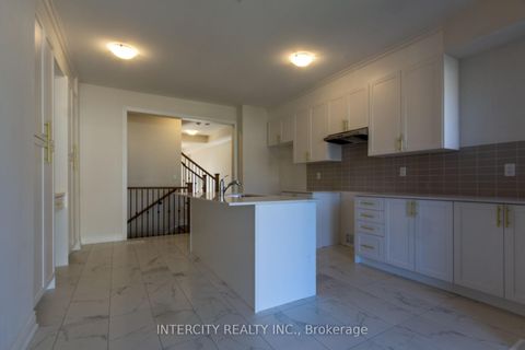 Photo 9 at 3273 Sixth Line, GO Glenorchy, Oakville