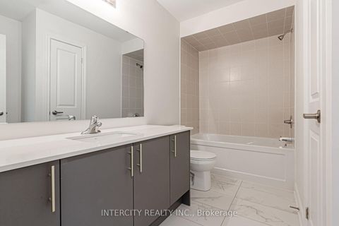 Photo 27 at 3273 Sixth Line, GO Glenorchy, Oakville