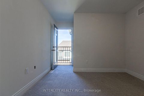 Photo 29 at 3273 Sixth Line, GO Glenorchy, Oakville