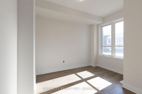 Photo 32 at 3273 Sixth Line, GO Glenorchy, Oakville