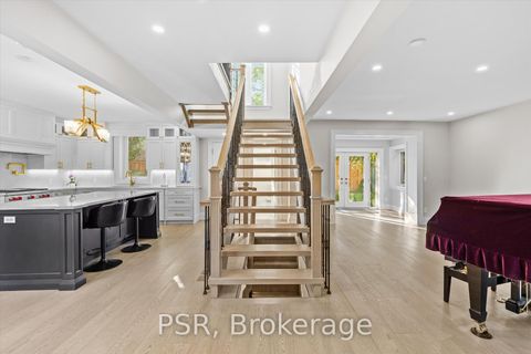 Photo 2 at 15 Strathallan Boulevard, Lawrence Park South, Toronto