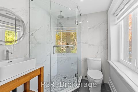 Photo 12 at 15 Strathallan Boulevard, Lawrence Park South, Toronto