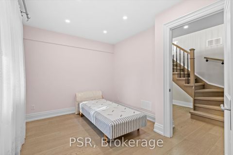 Photo 18 at 15 Strathallan Boulevard, Lawrence Park South, Toronto