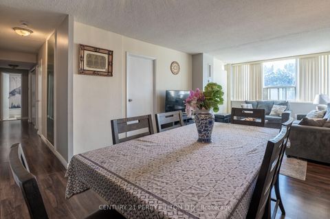 Photo 10 at 301 - 25 Silver Springs Boulevard, L'Amoreaux, Toronto