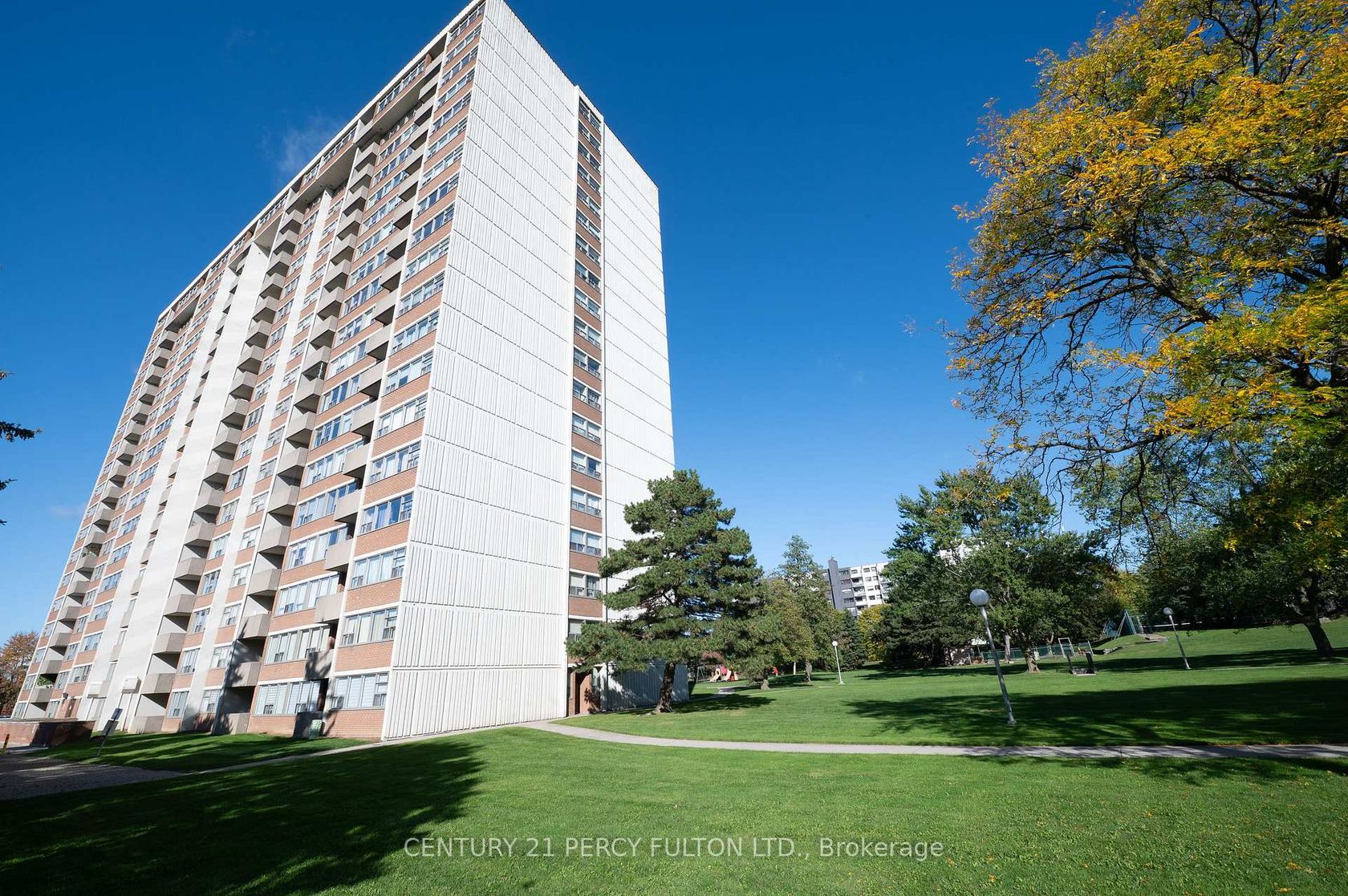 301 - 25 Silver Springs Boulevard, L'Amoreaux, Toronto 