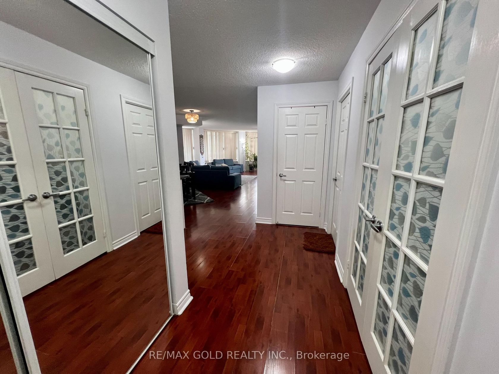 #2207 - 3880 Duke Of York Boulevard, City Centre, Mississauga 