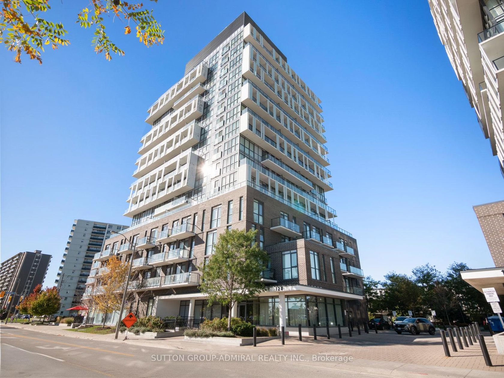 1005 - 128 Fairview Mall Drive, Don Valley Village, Toronto 