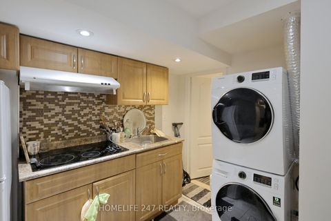 Photo 40 at 25 Jeremiah Lane, Scarborough Village, Toronto