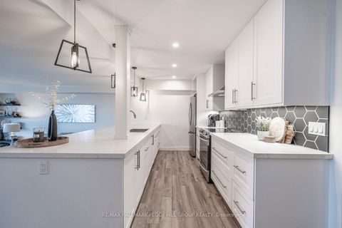 Photo 5 at 504 - 181 Collier Street, City Centre, Barrie