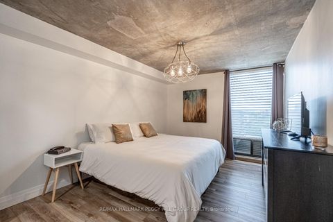 Photo 7 at 504 - 181 Collier Street, City Centre, Barrie