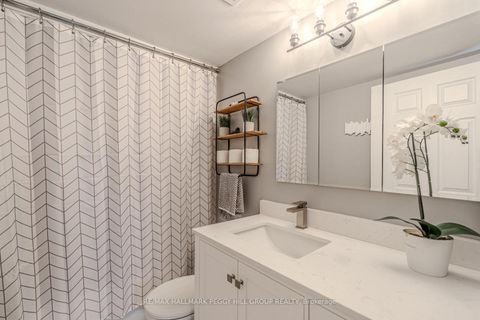 Photo 10 at 504 - 181 Collier Street, City Centre, Barrie