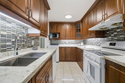 Photo 9 at 709 - 5 Massey Square, Crescent Town, Toronto