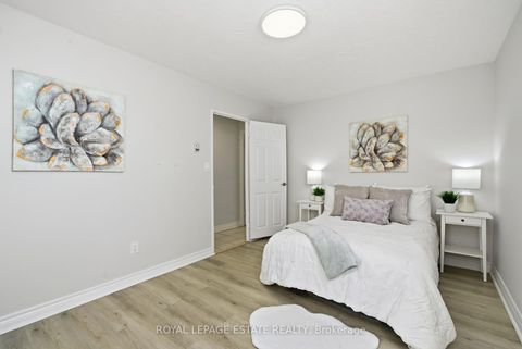 Photo 21 at 709 - 5 Massey Square, Crescent Town, Toronto