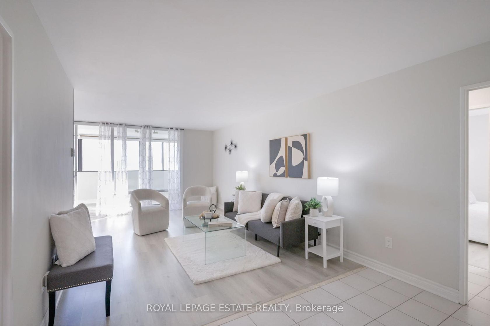 709 - 5 Massey Square, Crescent Town, Toronto photo 9