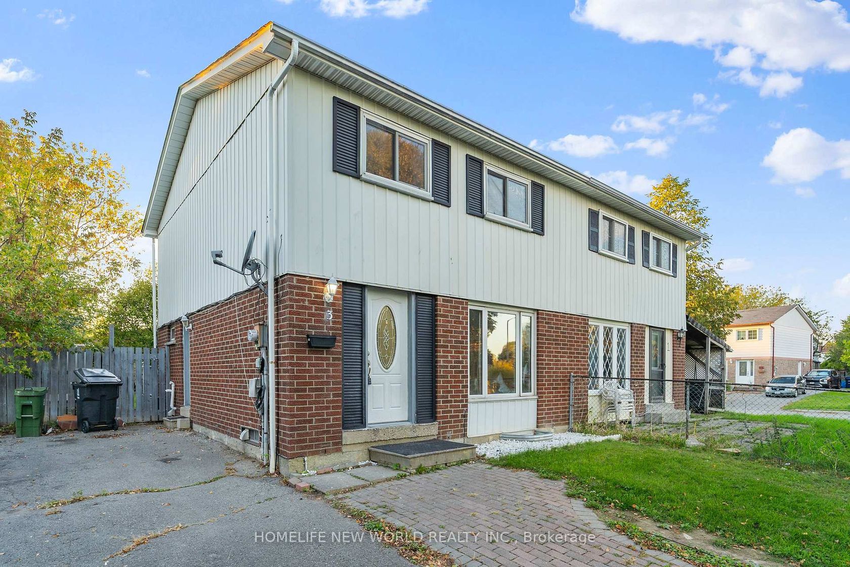 3 Brisbourne Grove, Malvern, Toronto 