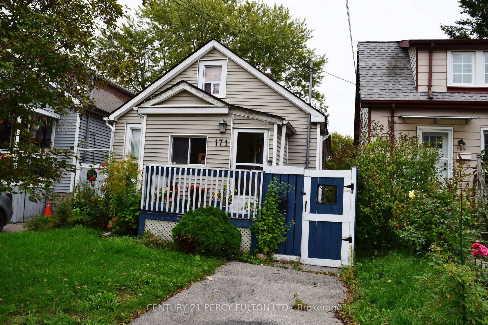 171 Raleigh Avenue, Birchmount, Toronto photo number 2