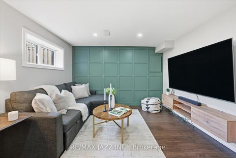 Photo 38 at 804 Beatrice Street E, Pinecrest, Oshawa