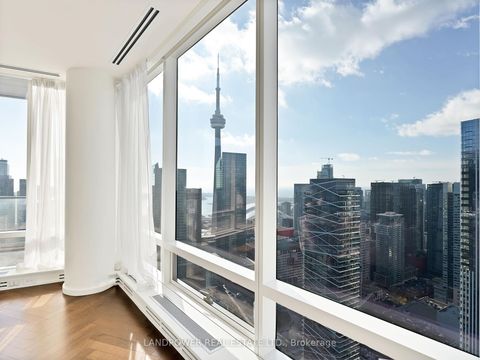 Photo 3 at 5101 - 180 University Avenue, Bay Street Corridor, Toronto