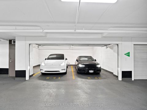 Photo 24 at 5101 - 180 University Avenue, Bay Street Corridor, Toronto