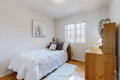 Photo 27 at 10 Breezeway Crescent, Rouge Woods, Richmond Hill Photo 27 at 10 Breezeway Crescent, Rouge Woods, Richmond Hill