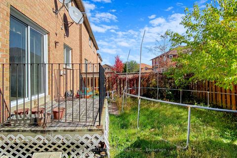 Photo 37 at 10 Breezeway Crescent, Rouge Woods, Richmond Hill