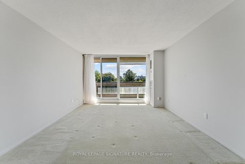 Photo 11 at 404 - 1555 Finch Avenue E, Don Valley Village, Toronto