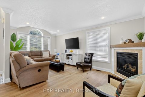 Photo 7 at 7 Pacific Avenue, Little Lake, Barrie