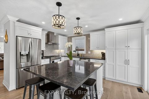 Photo 13 at 7 Pacific Avenue, Little Lake, Barrie