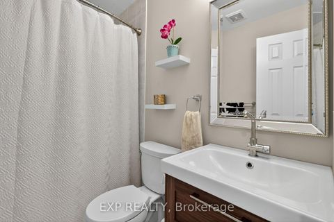 Photo 22 at 7 Pacific Avenue, Little Lake, Barrie