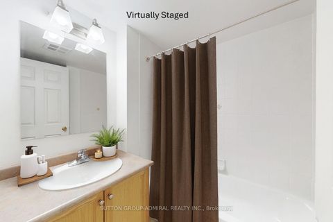 Photo 11 at 91 - 37 Four Winds Drive, York University Heights, Toronto