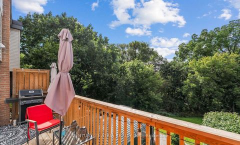 Photo 16 at 299 Milestone Crescent, Aurora Village, Aurora