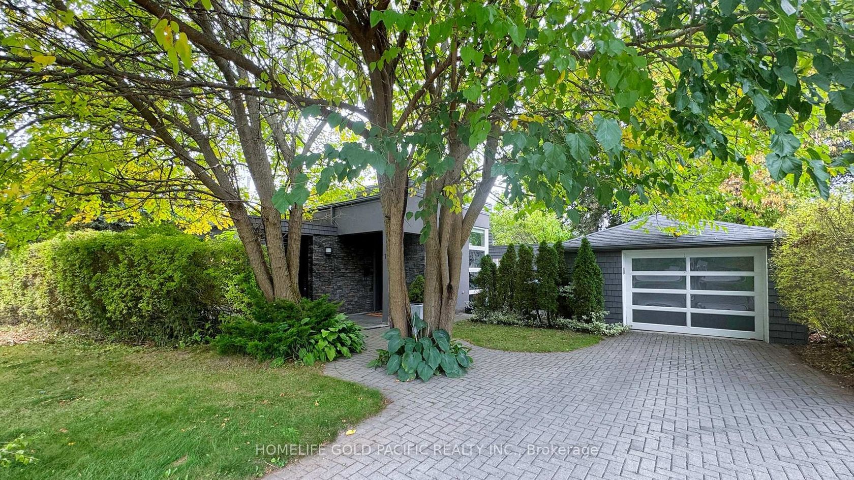 1 Westbourne Avenue, Birchmount, Toronto photo number 2
