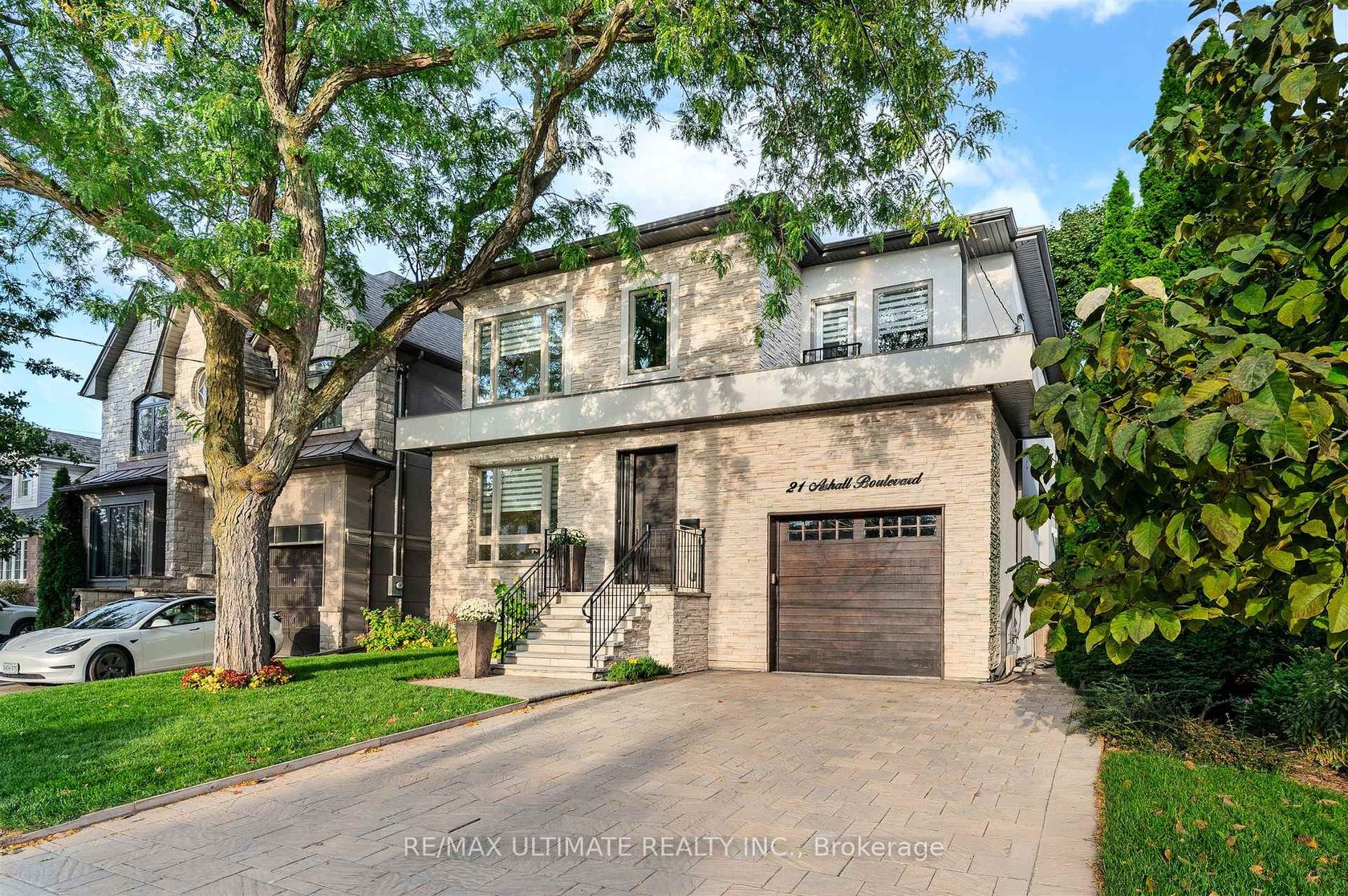 Photo 1 at 21 Ashall Boulevard, Parkview, Toronto Photo 1 at 21 Ashall Boulevard, Parkview, Toronto