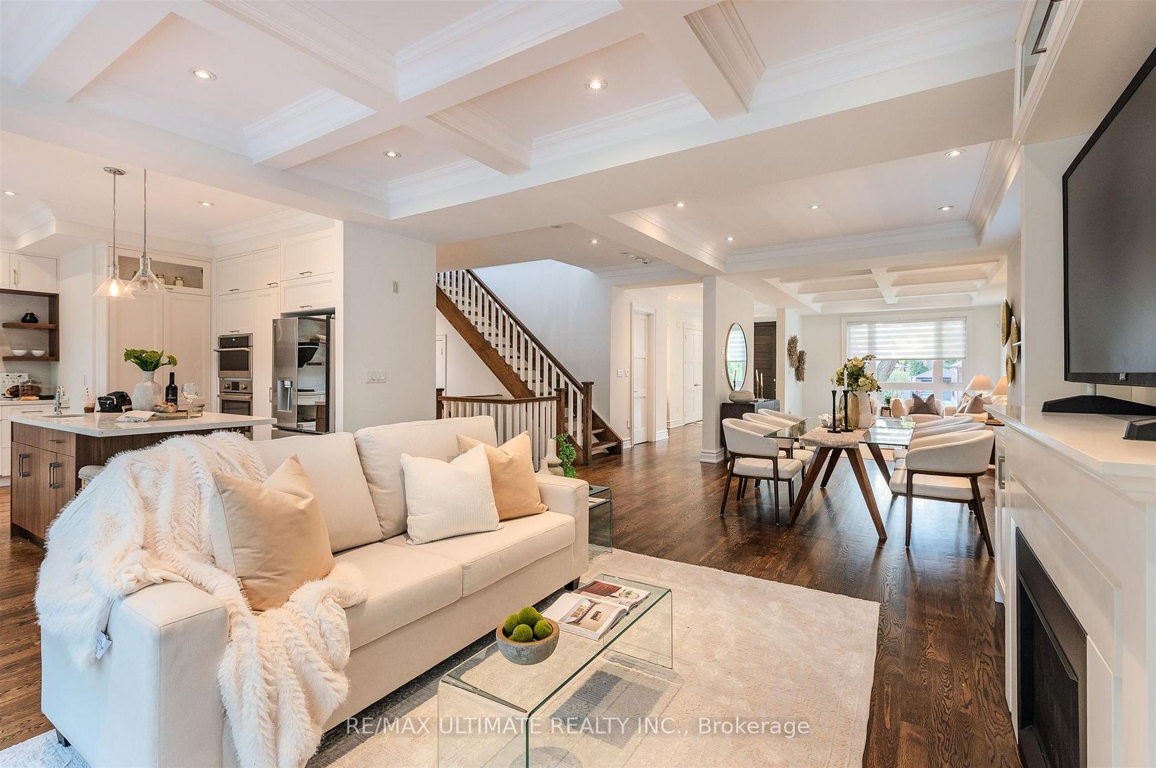 Photo 16 at 21 Ashall Boulevard, Parkview, Toronto Photo 16 at 21 Ashall Boulevard, Parkview, Toronto