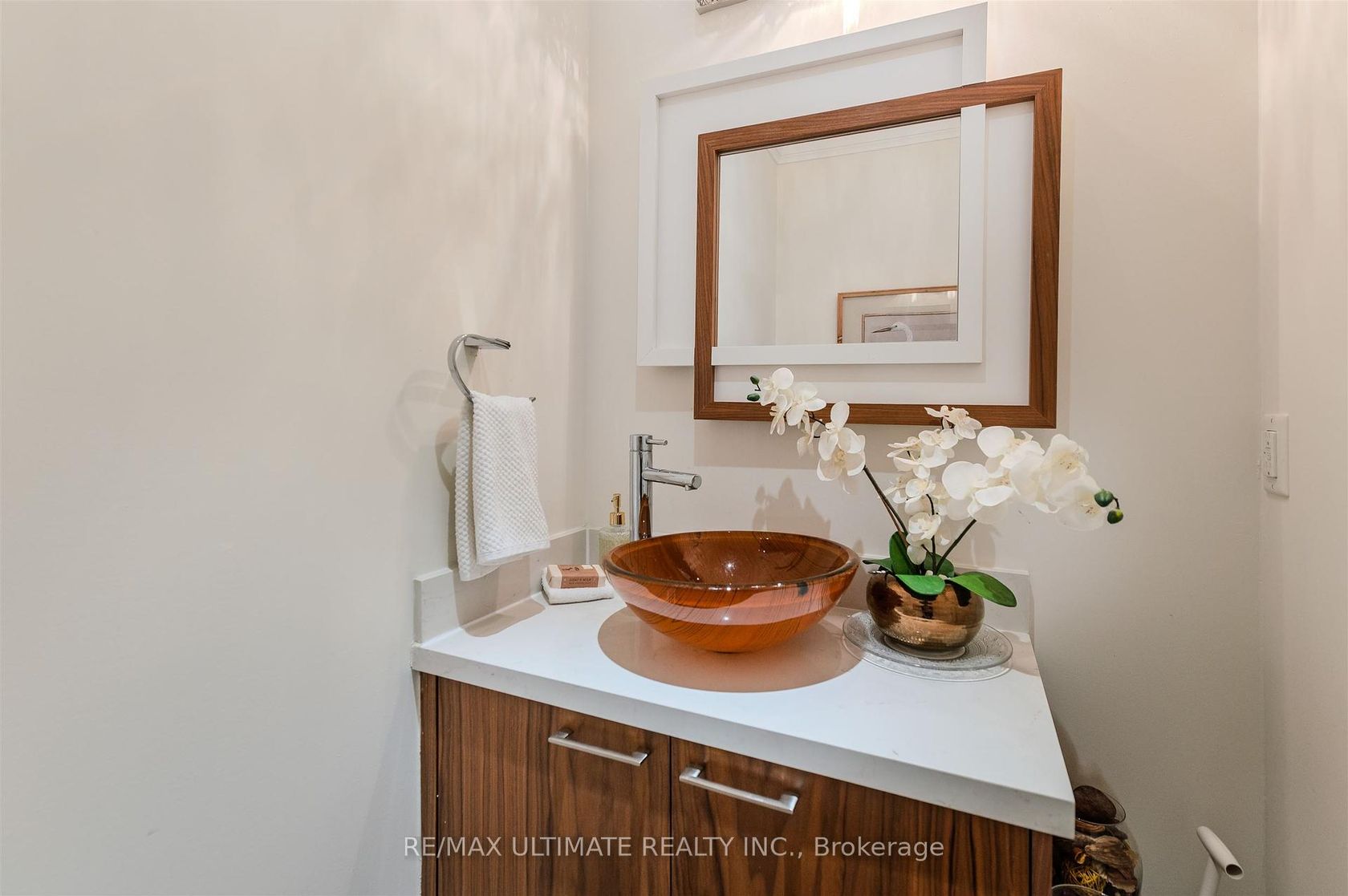 Photo 18 at 21 Ashall Boulevard, Parkview, Toronto Photo 18 at 21 Ashall Boulevard, Parkview, Toronto