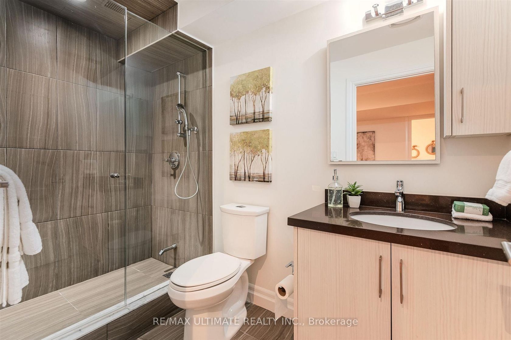 Photo 36 at 21 Ashall Boulevard, Parkview, Toronto Photo 36 at 21 Ashall Boulevard, Parkview, Toronto