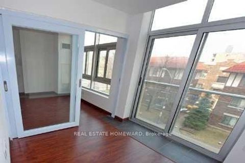 Photo 4 at 304 - 15 Maplewood Avenue N, Cedarvale, Toronto