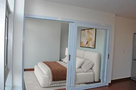 Photo 6 at 304 - 15 Maplewood Avenue N, Cedarvale, Toronto