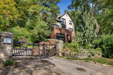 Photo 22 at 78 Wychwood Park, Wychwood, Toronto