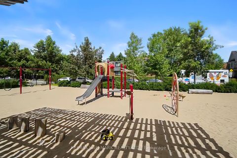 Photo 26 at 78 Wychwood Park, Wychwood, Toronto
